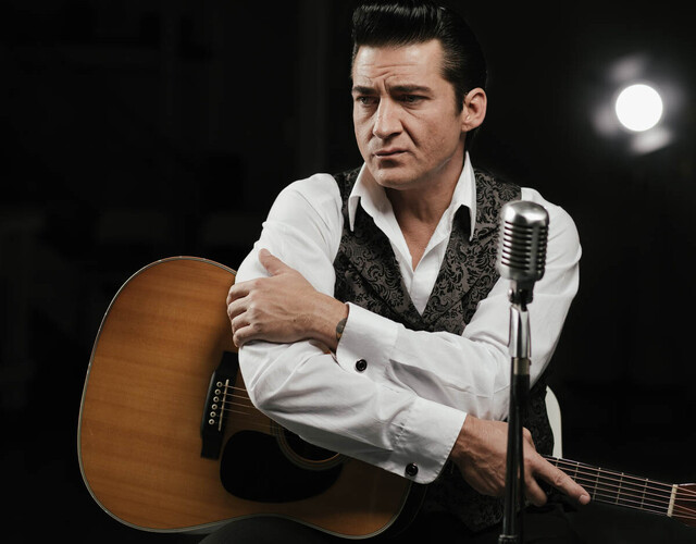 20 h | Scène Promutuel | Shawn Barker - The Man in Black