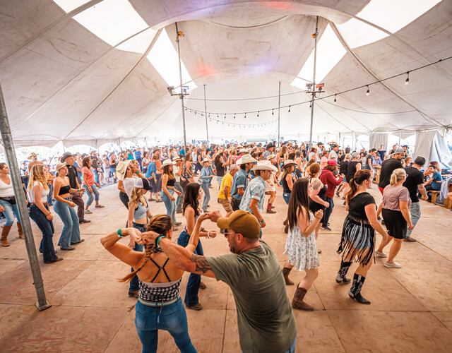 19 h | Chapiteau de danse Multi-Mécanique A.S | Winslow Dancers (jeu)